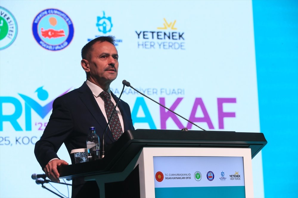 Kocaelili Gençler, Haydi Kariyer Fuarına. Marmara Kariyer Fuarı Kocaeli'de başladı