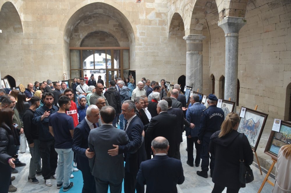 Konya’ya ulaşacak "7. Uluslararası Sevgi ve Barış Yürüyüşü" Karaman'dan başladı