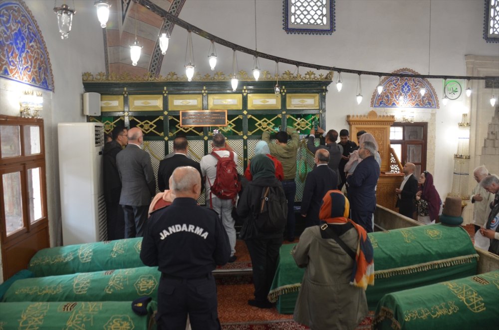 Konya’ya ulaşacak "7. Uluslararası Sevgi ve Barış Yürüyüşü" Karaman'dan başladı