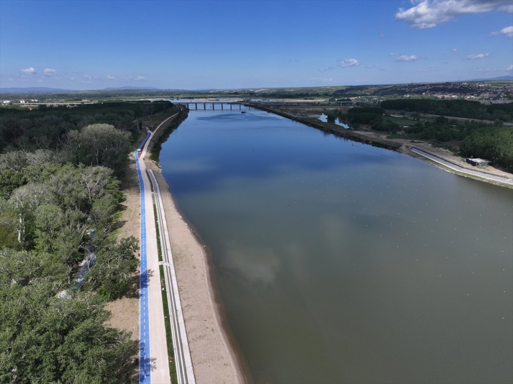 Meriç Nehri ile bütünleşik Edirne Millet Bahçesi yarın açılıyor