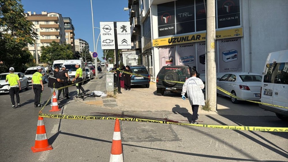 Gebze’de panelvanın çarptığı bisikletli çocuk hayatını kaybetti