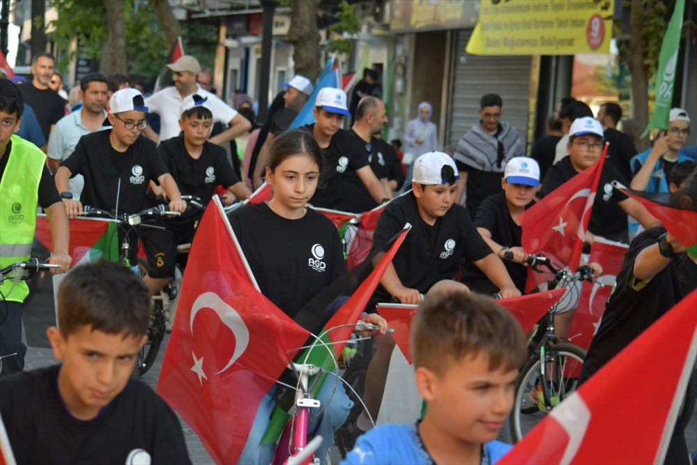 Gaziosmanpaşa'da Gazze'ye destek için pedal çevirdiler
