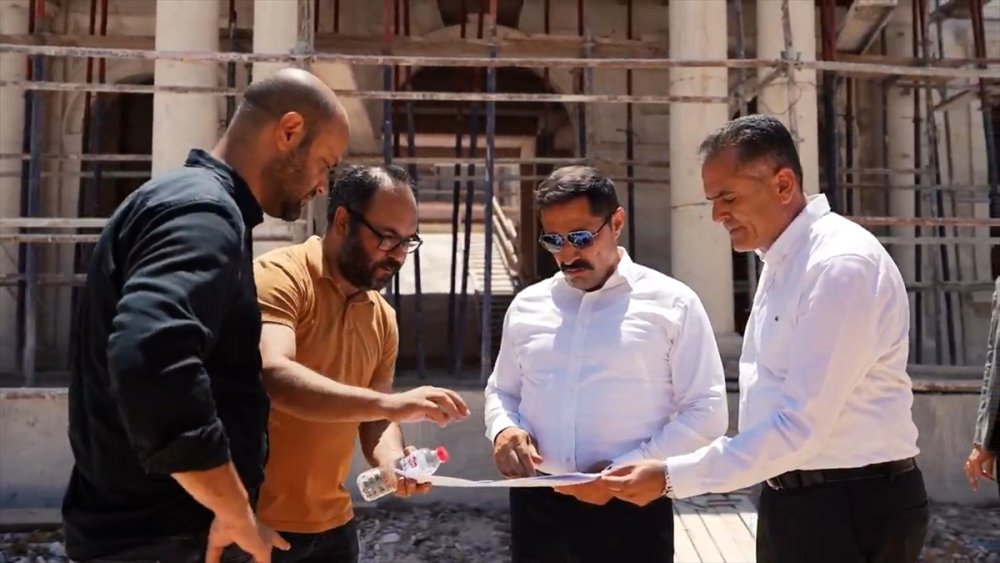 Hatay Valisi Mustafa Masatlı, restorasyonu süren tarihi valilik binası ve konutunda incelemelerde bulundu