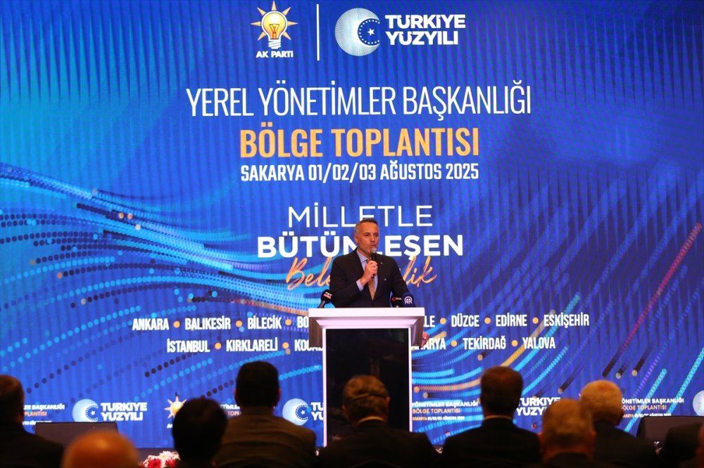 AK Parti Yerel Yönetimler Bölge Toplantısı Sakarya'da yapıldı