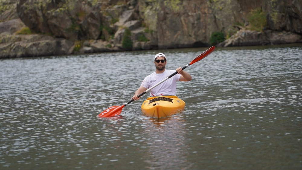 Gümüşhane Torul’da Artabel Gölleri'nde kano etkinliği