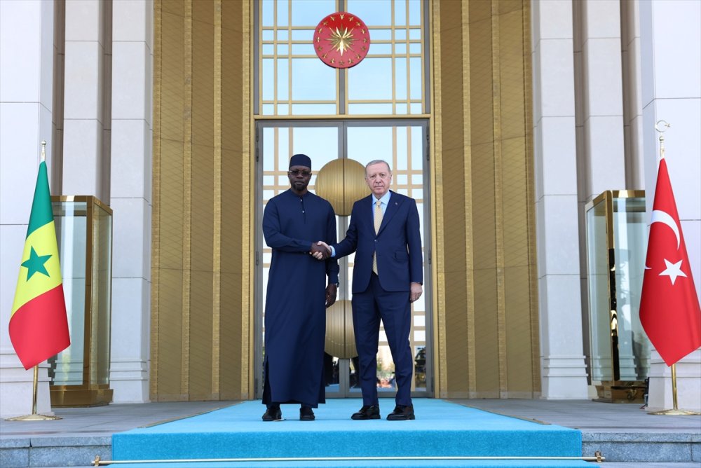 Cumhurbaşkanı Erdoğan, Senegal Başbakanı Sonko ile görüştü