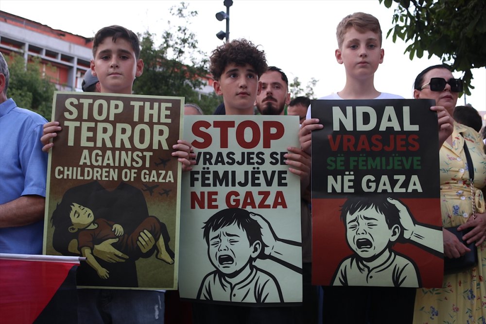 Kosova'da Filistin'e destek gösterisi düzenlendi