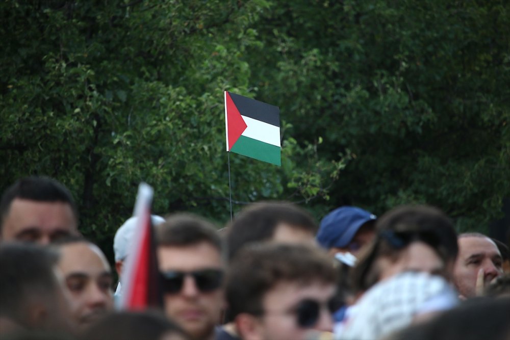 Kosova'da Filistin'e destek gösterisi düzenlendi