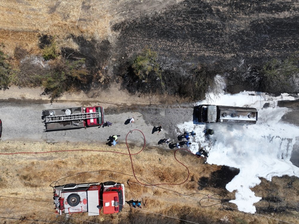 Edirne Süloğlu seyir halindeki akaryakıt tankerinde çıkan yangın söndürüldü
