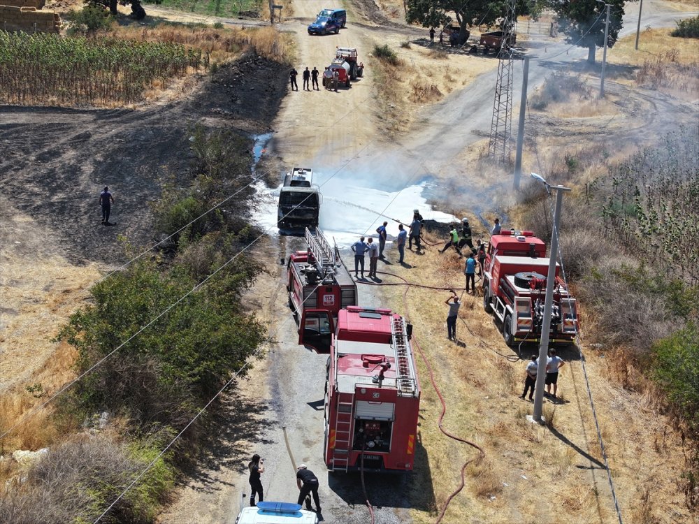 Edirne Süloğlu seyir halindeki akaryakıt tankerinde çıkan yangın söndürüldü