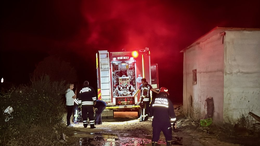 Dilıvasında mermerit tezgah atölyesinde çıkan yangın söndürüldü