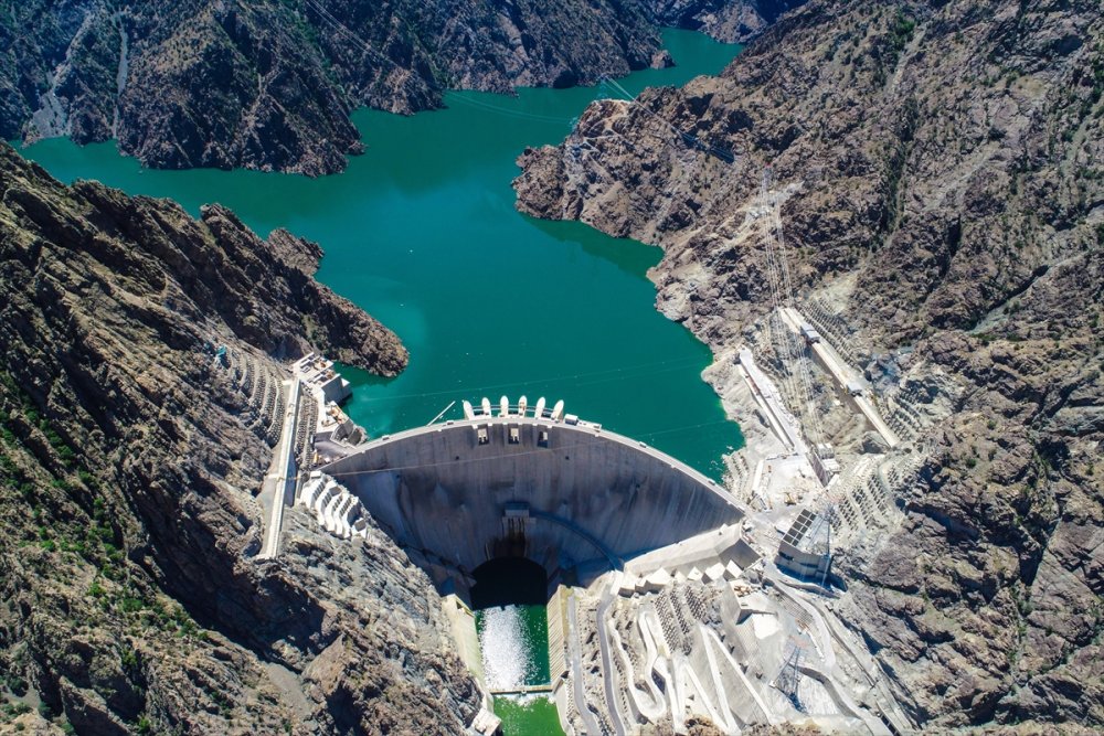 Simge yapılardan Yusufeli HES yılda 2,5 milyon kişinin elektrik ihtiyacını karşılıyor