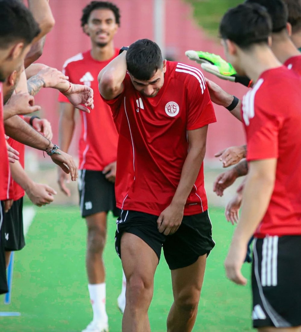 Antalyaspor, 2. Haftadaki Gençlerbirliği maçının hazırlıklarına devam etti