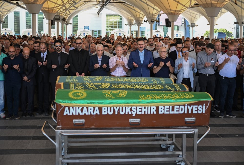 İranlı Sanatçı Yakup Cem, son yolculuğuna uğurlandı