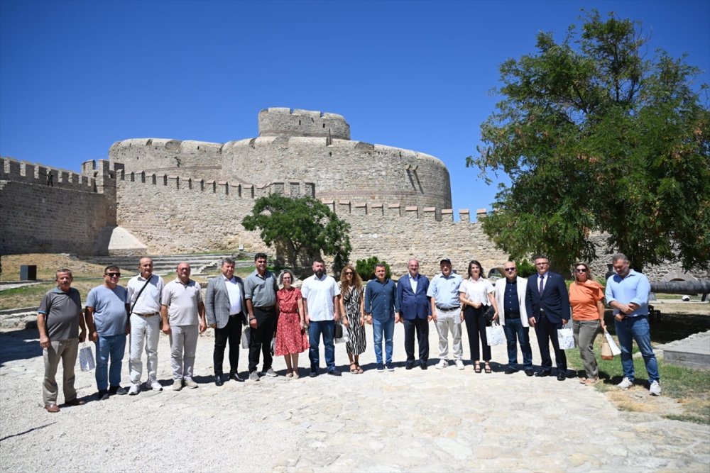 "TÜDAV MARU ile Piri Reis'in İzinde" bilim seferi Çanakkale'den başladı