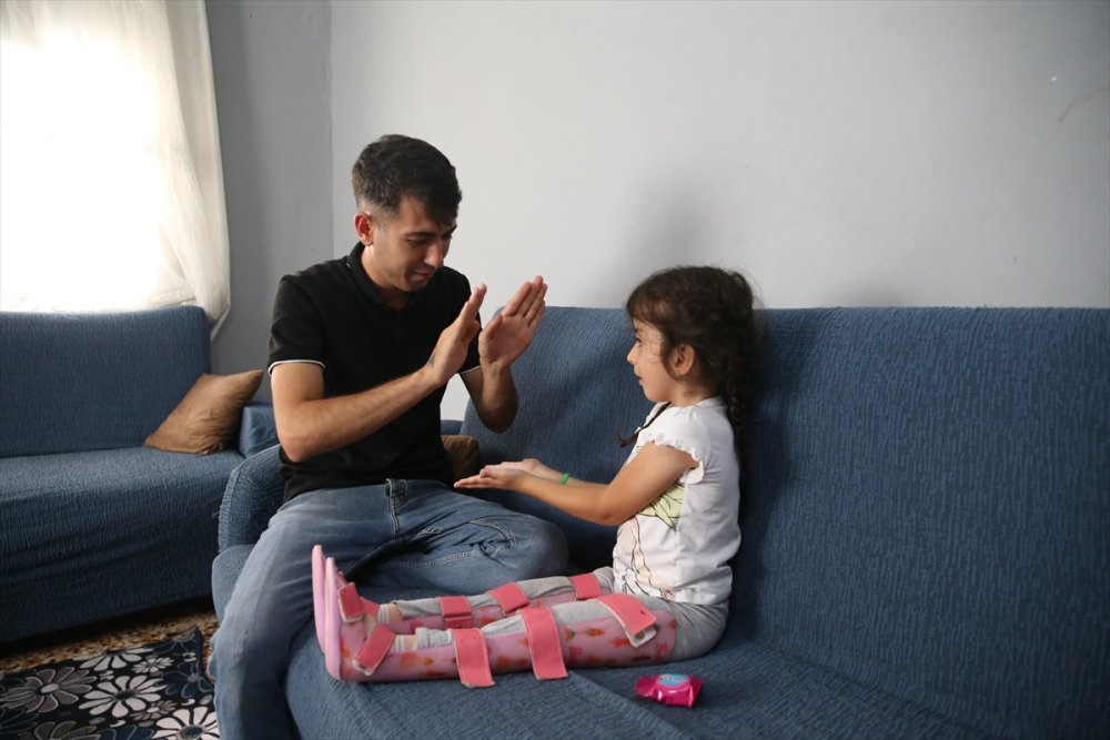 Yağmur Doktor Olmak İstiyor