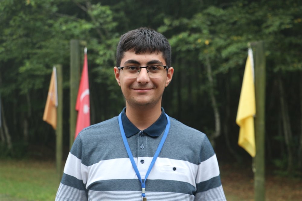 Türk ve uluslararası öğrenciler kamp ortamında okuma ve kültür deneyimi kazandı