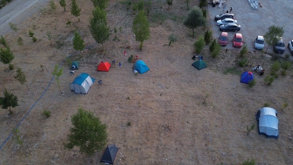 Bilecik'te bilim insanları ve gökyüzü tutkunları "karanlık gökyüzü gözlem" etkinliğinde buluştu