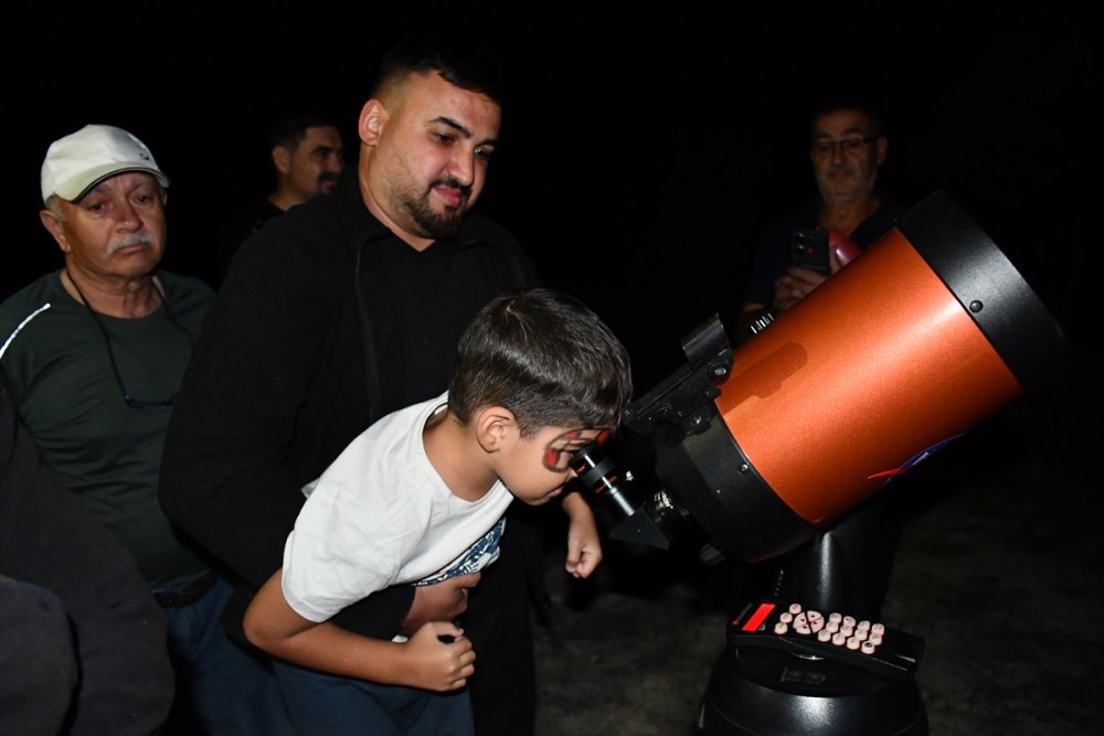Bilecik'te bilim insanları ve gökyüzü tutkunları "karanlık gökyüzü gözlem" etkinliğinde buluştu