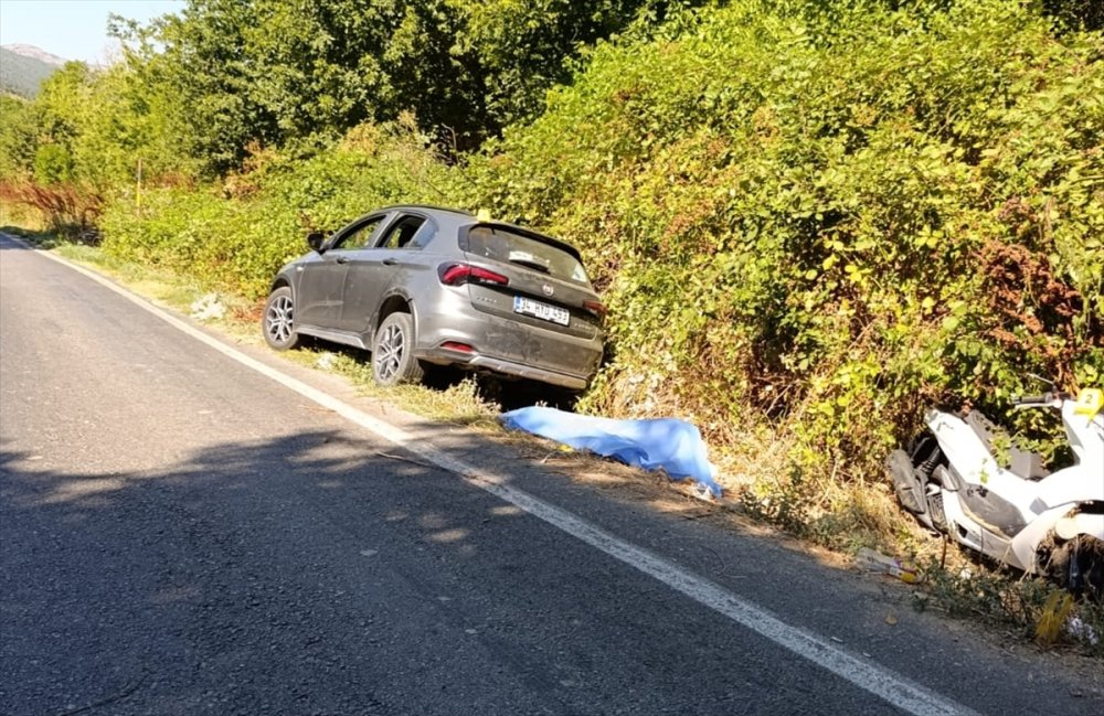 Ödemiş'te Otomobil ve Motosiklet Kazası: 2 Ölü
