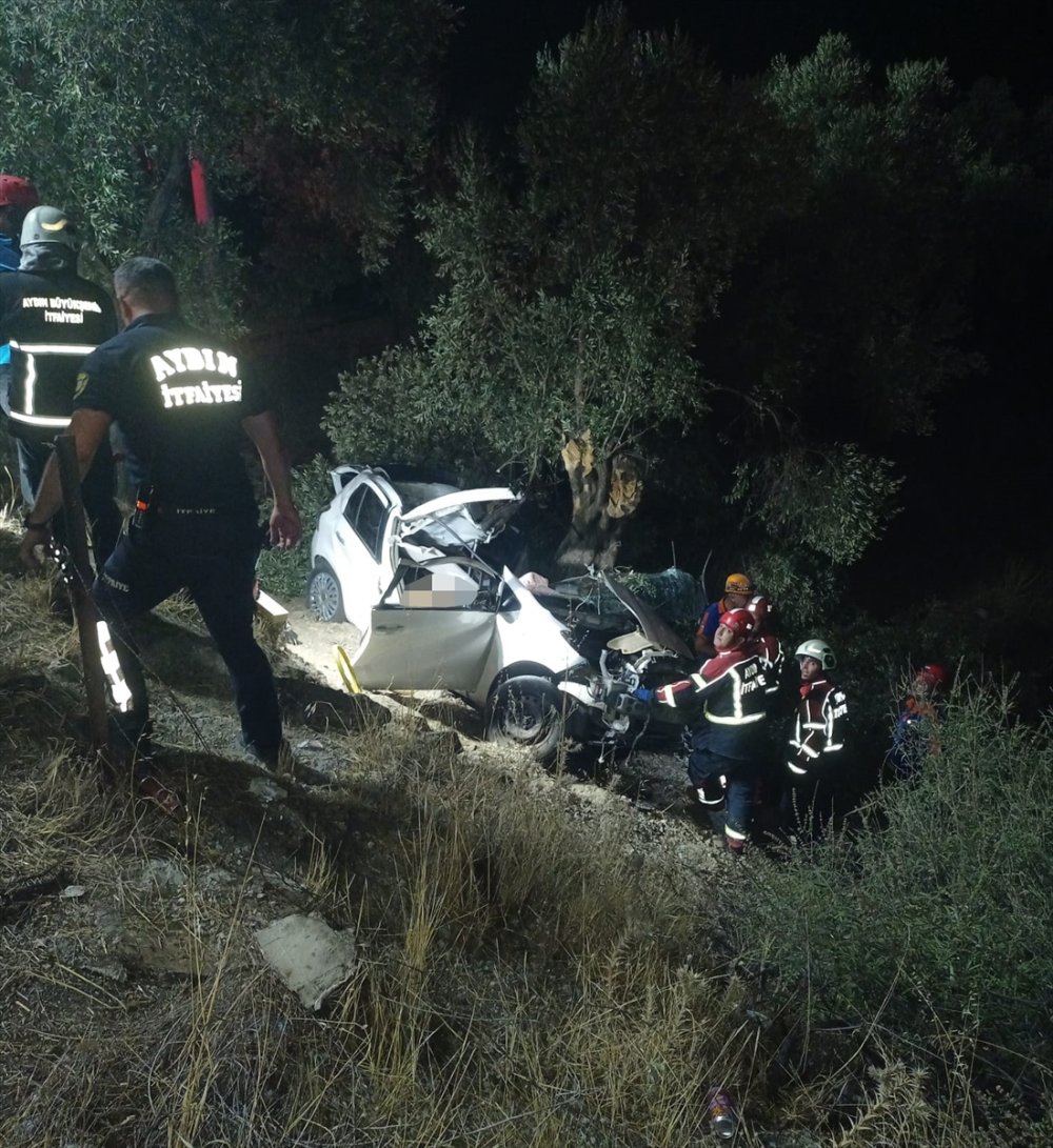 Trafik kazaları durmuyor. Aydın'da şarampole devrilen otomobildeki 2 kişi öldü, 1 çocuk yaralandı