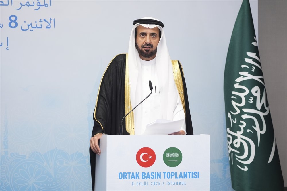 Diyanet İşleri Başkanı Prof. Dr. Ali Erbaş Suudi Arabistan Hac ve Umre Bakanı Rabia'yla ortak basın toplantısında konuştu: