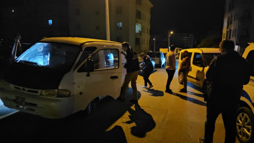 ÇORUM’da  "dur" ihtarına uymadı polisi yaraladı