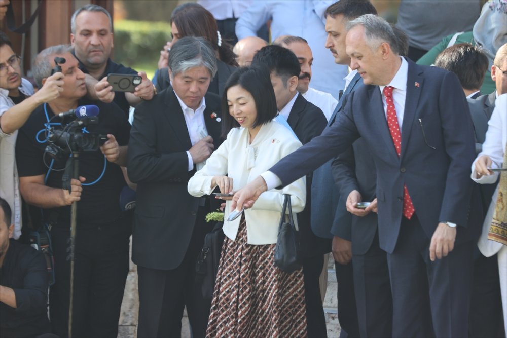 Japonya Prensesi Akiko Mikasa, Balıklıgöl'ü ziyaret etti