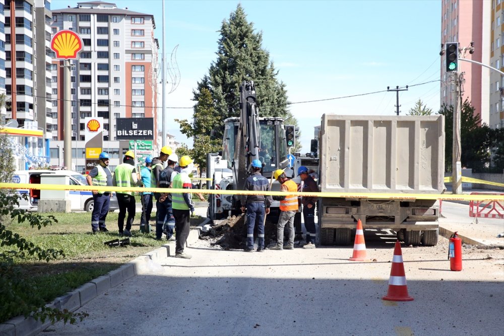 Görünmez Kaza. Kastamonu'da elektrik altyapı çalışması sırasında doğal gaz borusu delindi