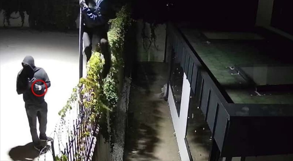 Bir gün önce evi taşıdır ertesi gün hırsızlığa geldiler