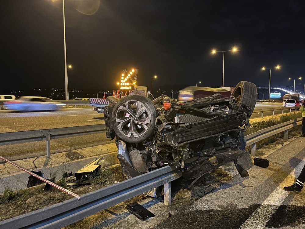 Kuzey Marmara Otoyolu'nda feci kaza.  2 kişi öldü, 5 kişi yaralandı