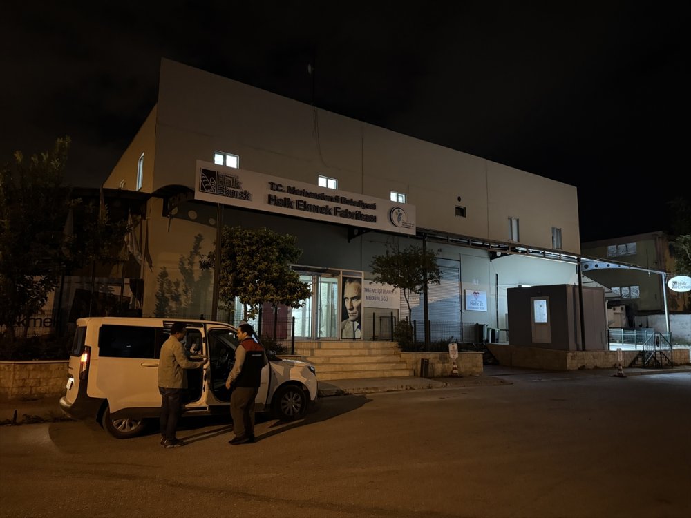 Denizli'de belediyenin ekmek fabrikasında fare gezdiği iddiasıyla denetim gerçekleştirildi