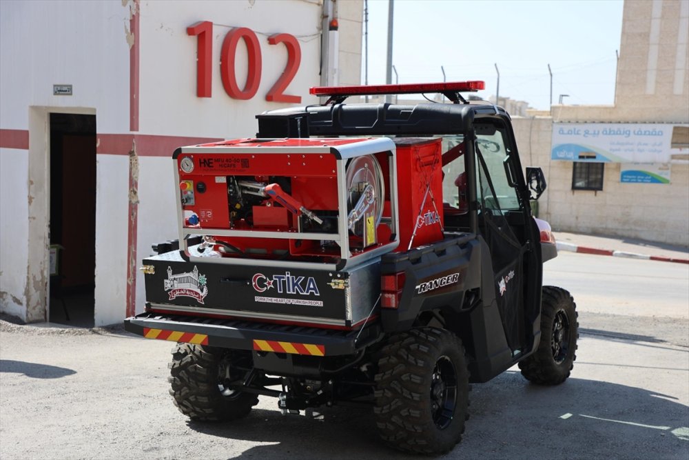 TİKA, Filistin'in El Halil kentinde yangınla mücadele kapasitesini güçlendirdi