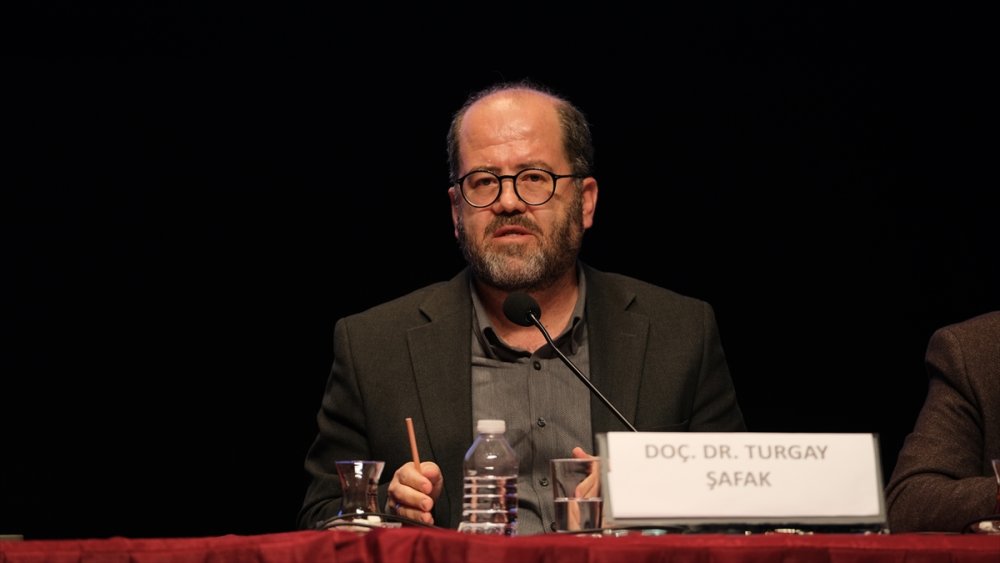 Şair ve mütefekkir Muhammed İkbal doğumunun 148. yılında Zeytinburnu'nda anıldı