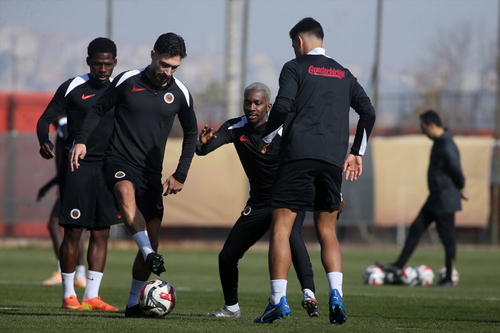 Başkent ekibi Gençlerbirliği, Galatasaray karşılaşmasına hazır