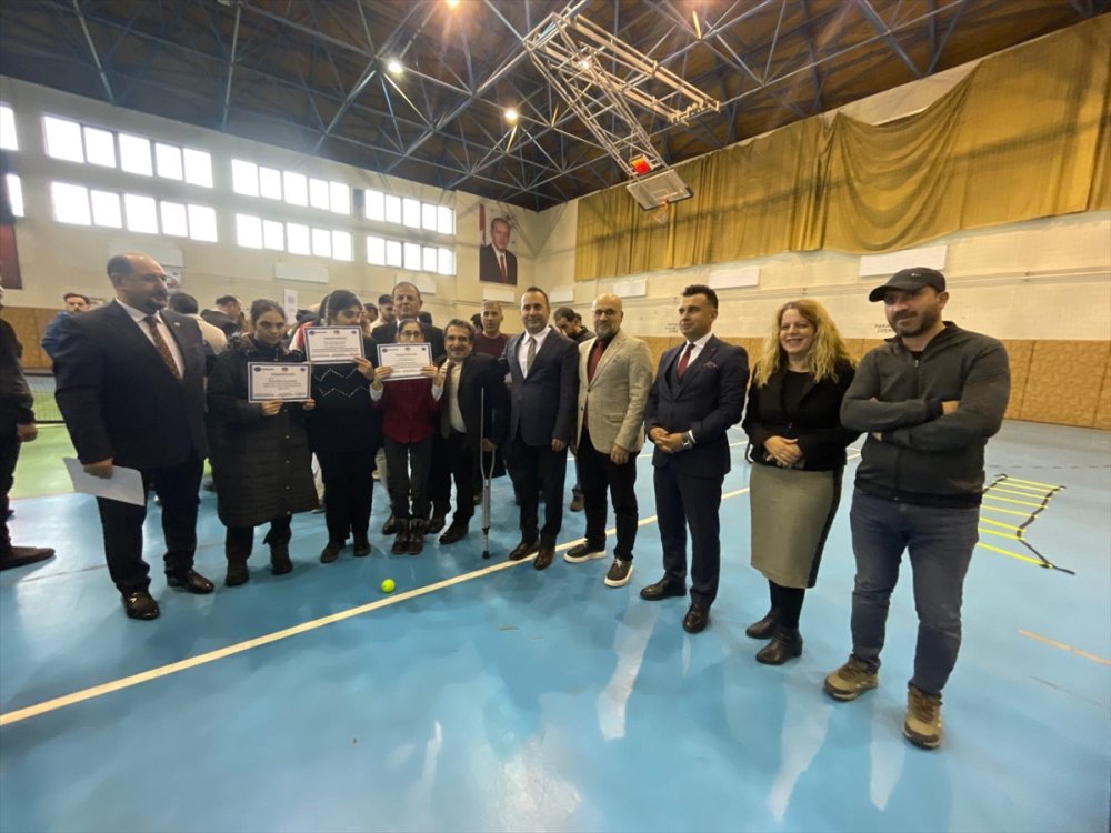 Erzurum'da engelliler için "Bir Gün Değil, Her Gün Yanınızdayız" etkinliği düzenlendi