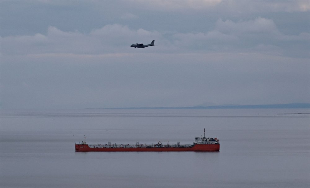 Karadeniz’de Saldırıya uğrayan "MIDVOLGA-2" isimli gemi Sinop açıklarına ulaştı