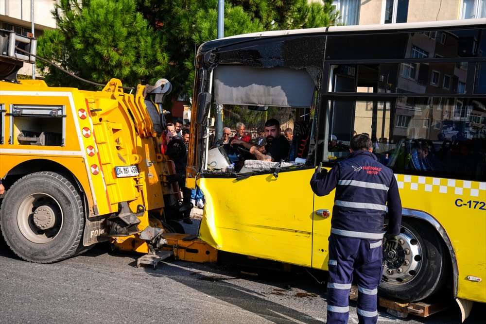 Üsküdar'da İETT otobüsünün bir iş yerine girmesi sonucu 3 kişi yaralandı