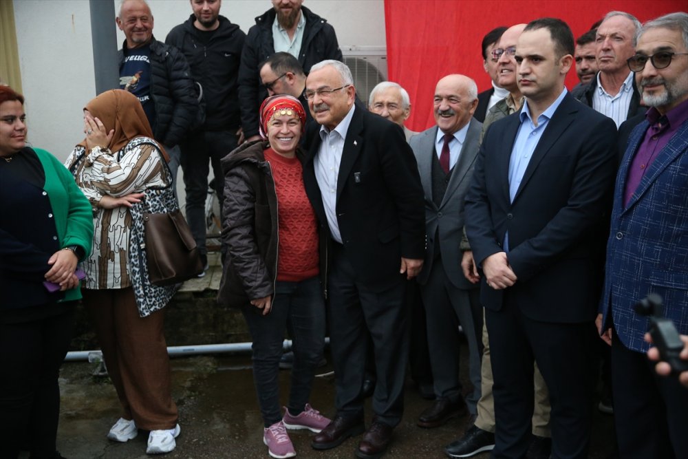 Ordu Perşembe’de festivalde 7 ton hamsi tüketildi