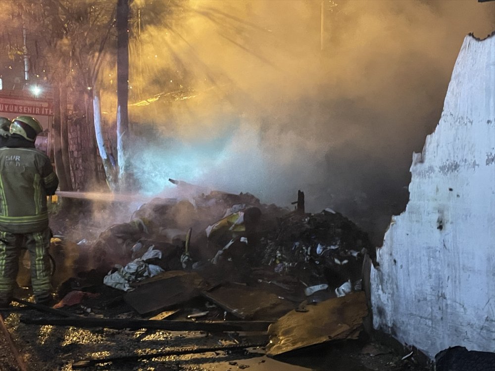 Osmangazi’de barakada çıkan yangında 1 kişi dumandan etkilendi