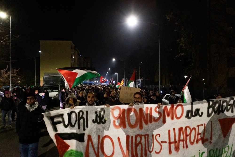 İtalya'da İsrail takımı Hapoel Tel Aviv protesto edildi