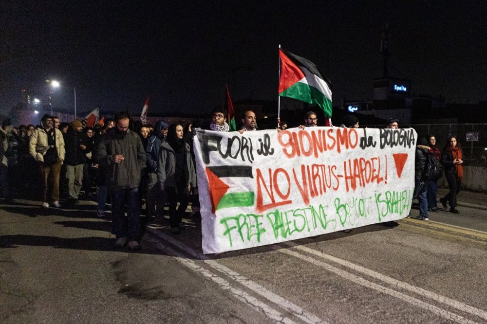 İtalya'da İsrail takımı Hapoel Tel Aviv protesto edildi