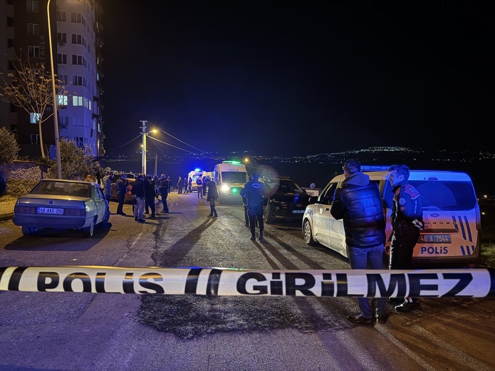 Kahramanmaraş Onikişubat’ta otomobile düzenlenen silahlı saldırıda sürücü hayatını kaybetti