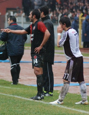 28370_394357104083_826149083_3959643_2513623_n.jpg 28370_394357104083_826149083_3959643_2513623_n.jpg